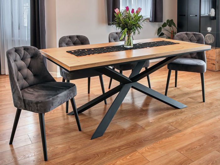 Stół Ideal Form, Model 120 – realizacja u klienta